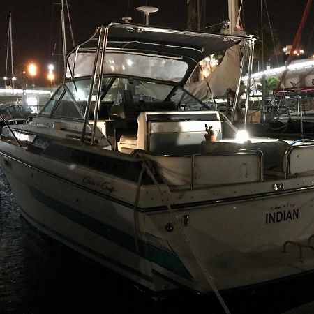 Yacht Experience Barcelona Hotel Sant Adria de Besos Buitenkant foto